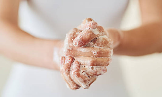 laver ses mains au savon