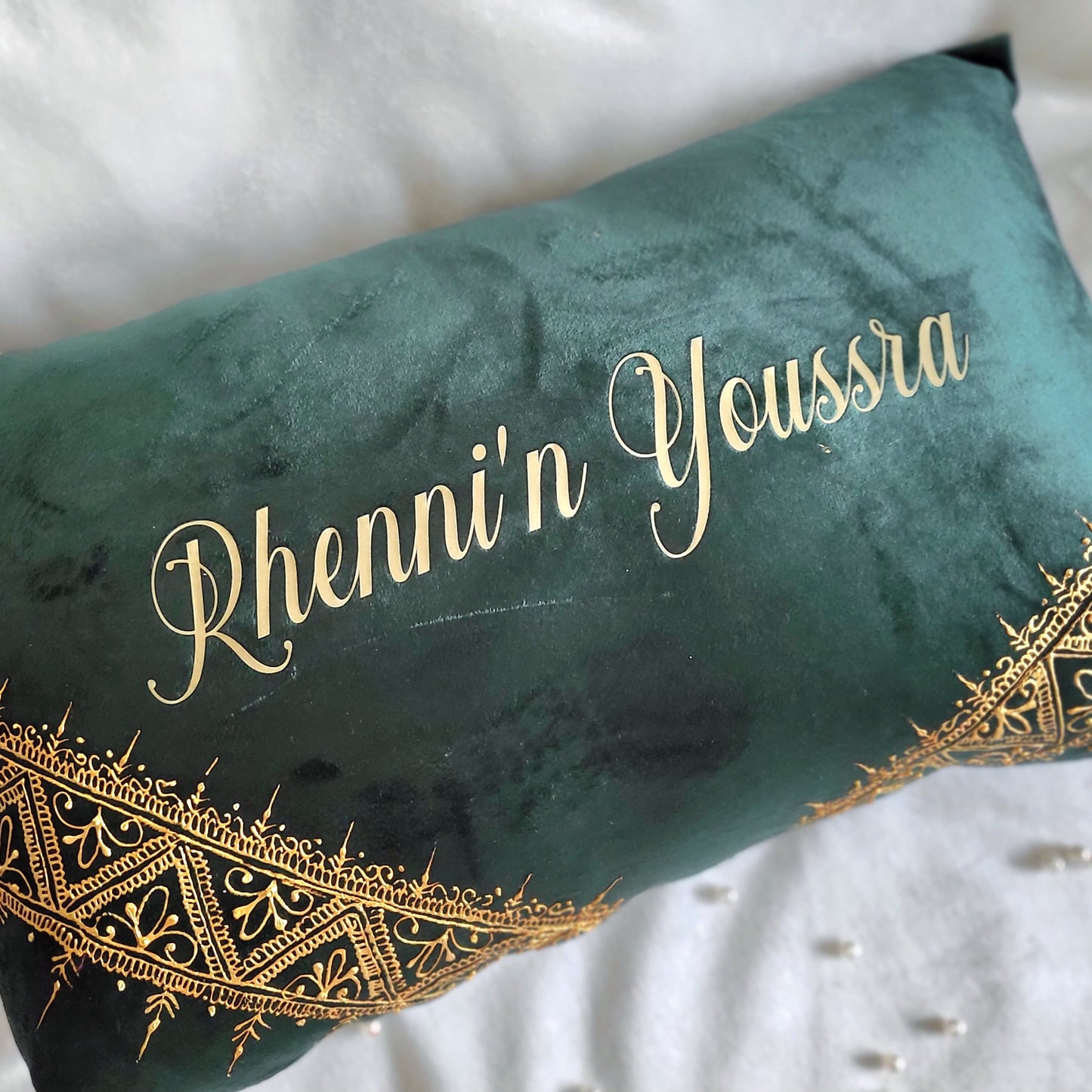 Coussin "Fessi" personnalisé format long