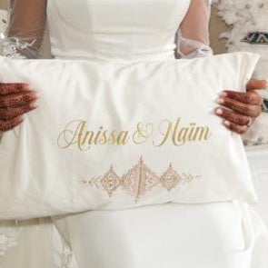 Coussin "Fessi" personnalisé format long