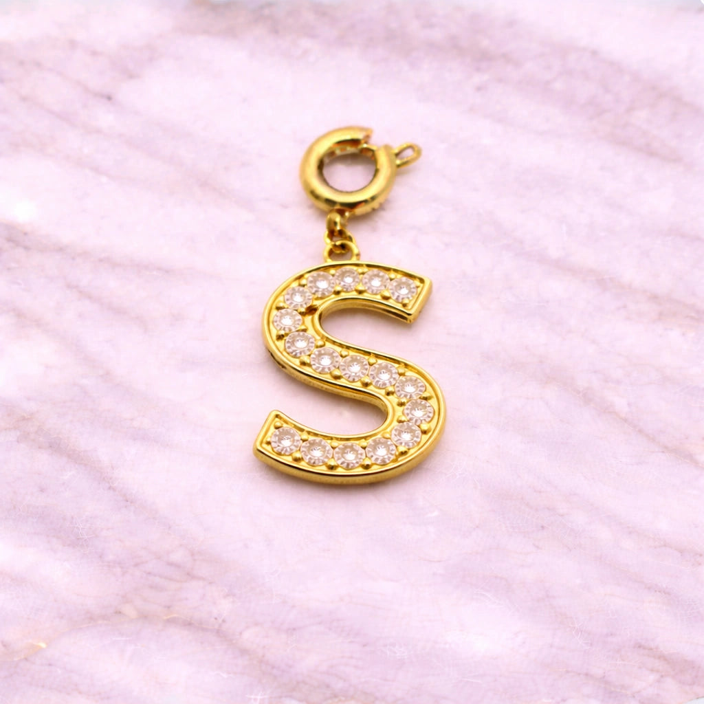 Charm Lettre Alphabet