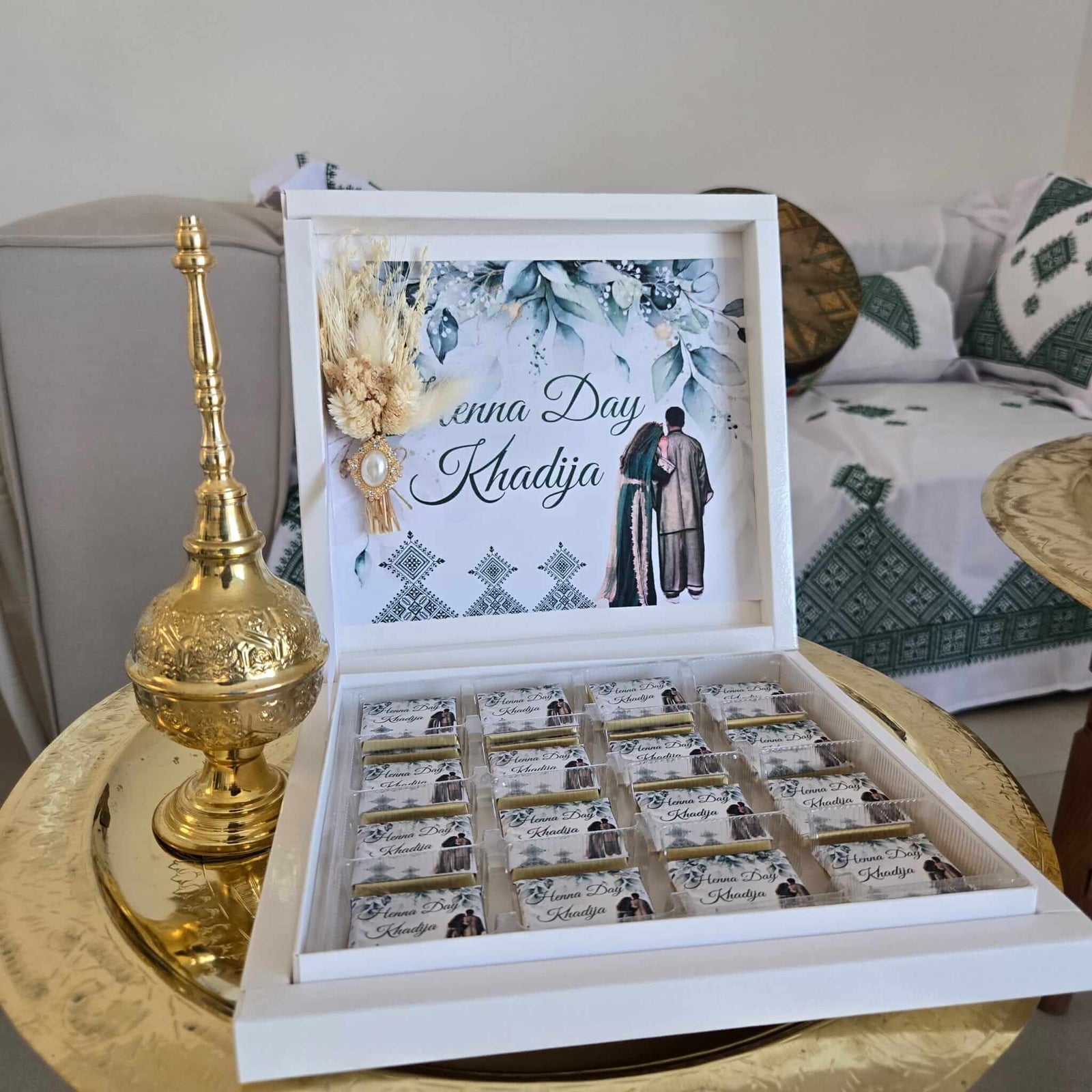 Boîte de Chocolats Personnalisée Henné vert fleurie