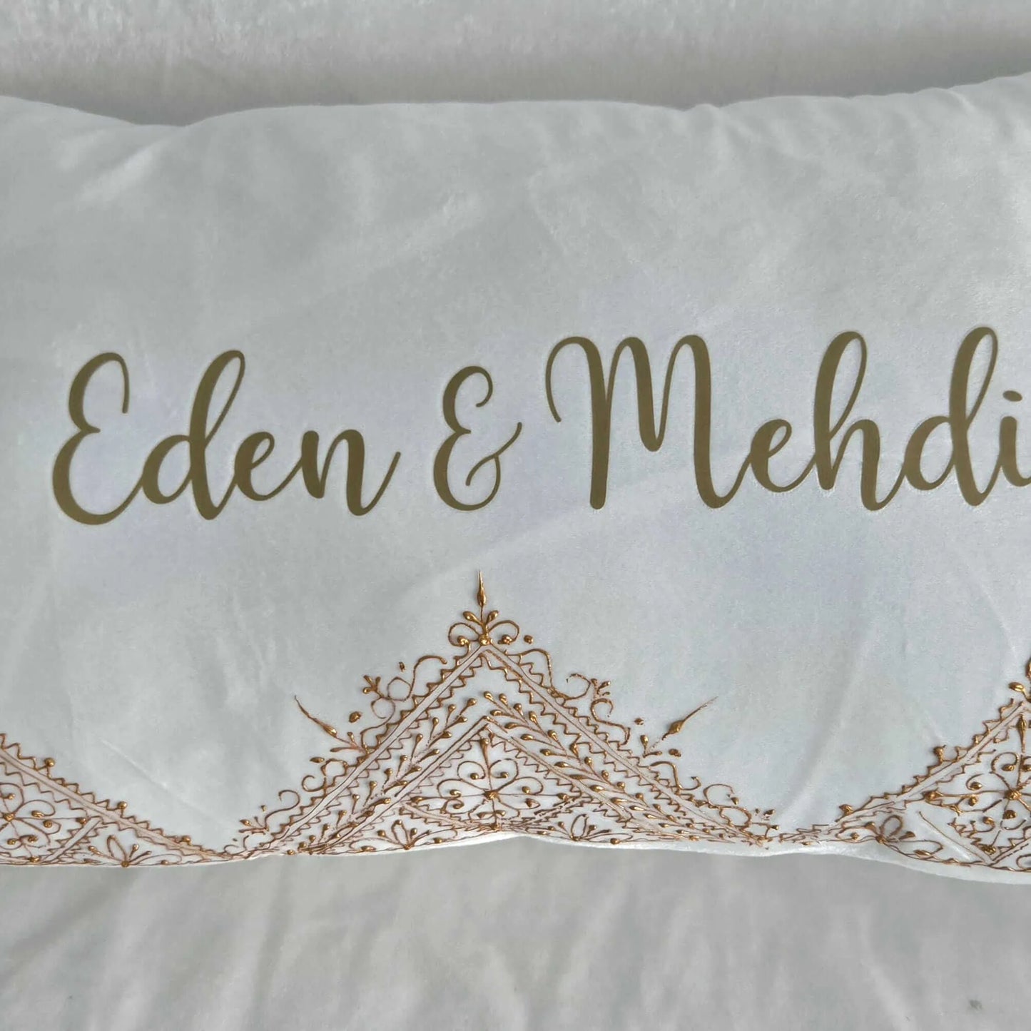 Coussin "Fessi" personnalisé format long