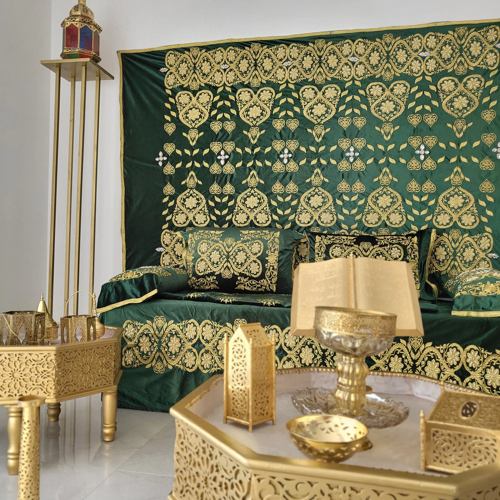 Décors Vert traditionnelle 2024 ( VENDU)