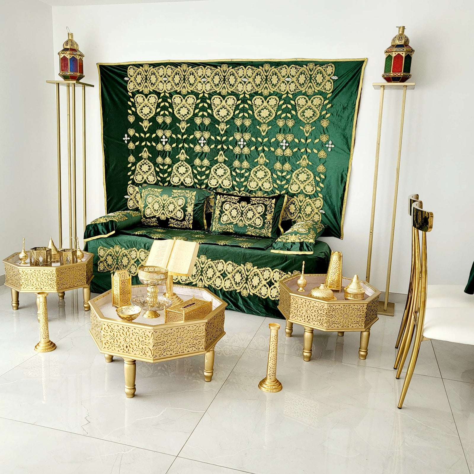 Décors Vert traditionnelle 2024 ( VENDU)