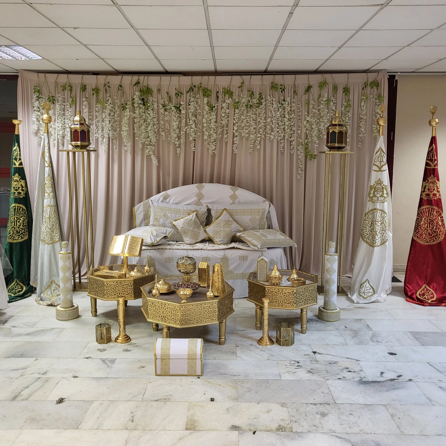 Décors blanche traditionnelle 2024 ( Location )