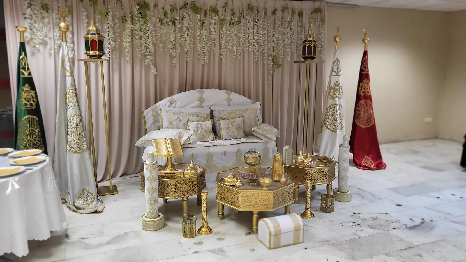 Décors blanche traditionnelle 2024 VENDU