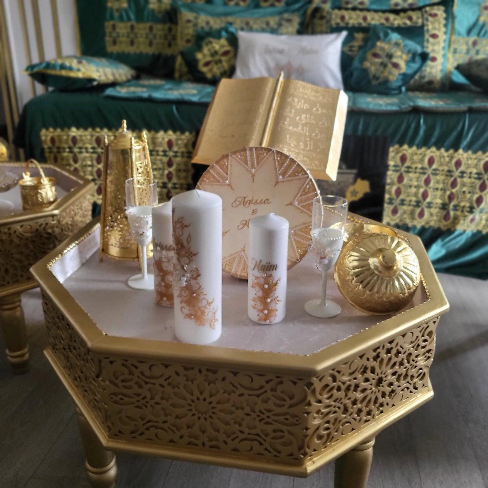 Décor Vert et Doré traditionnelle 2023 VENDU