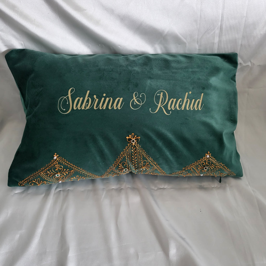 Coussin "Fessi" personnalisé format long