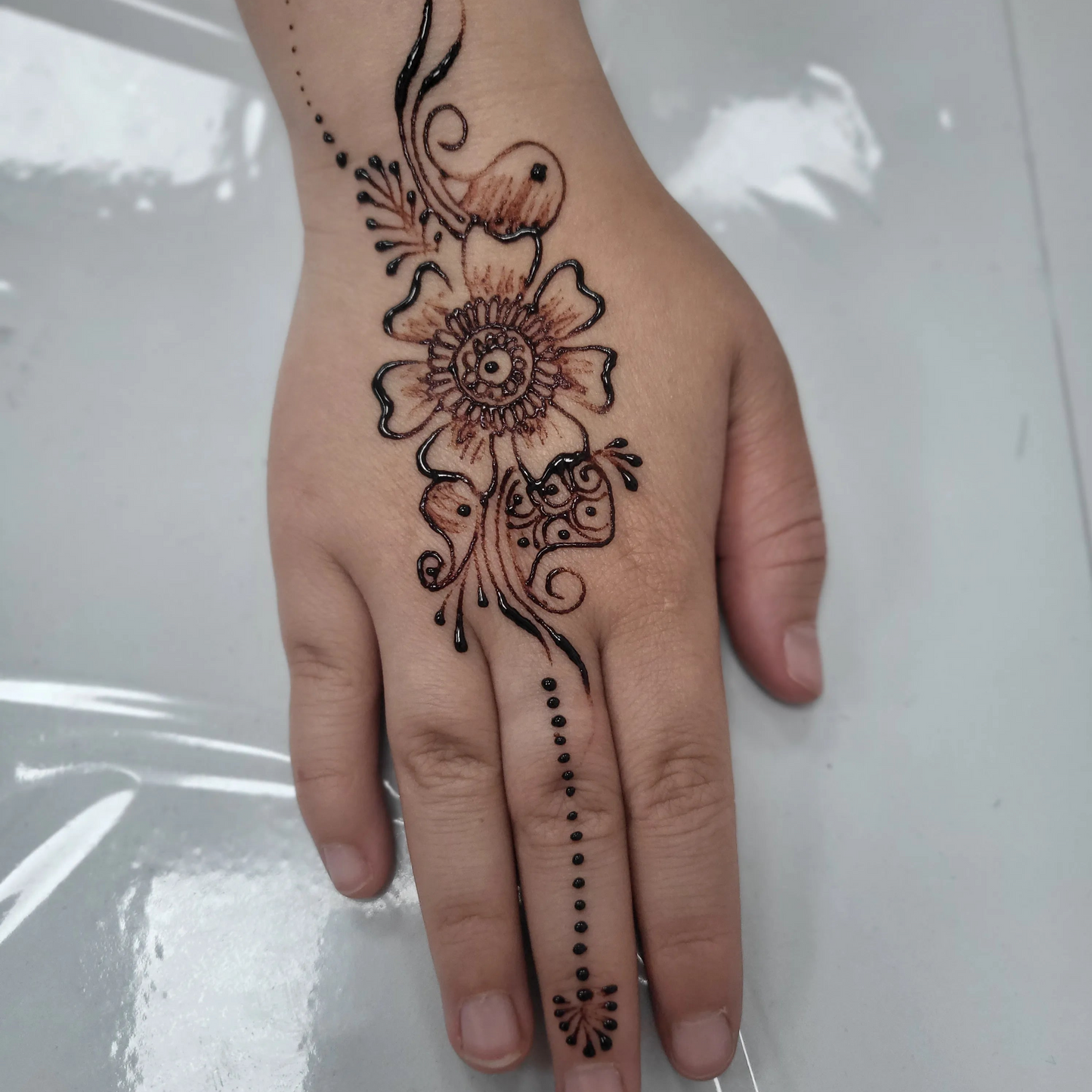 Henna mains ( x2 )