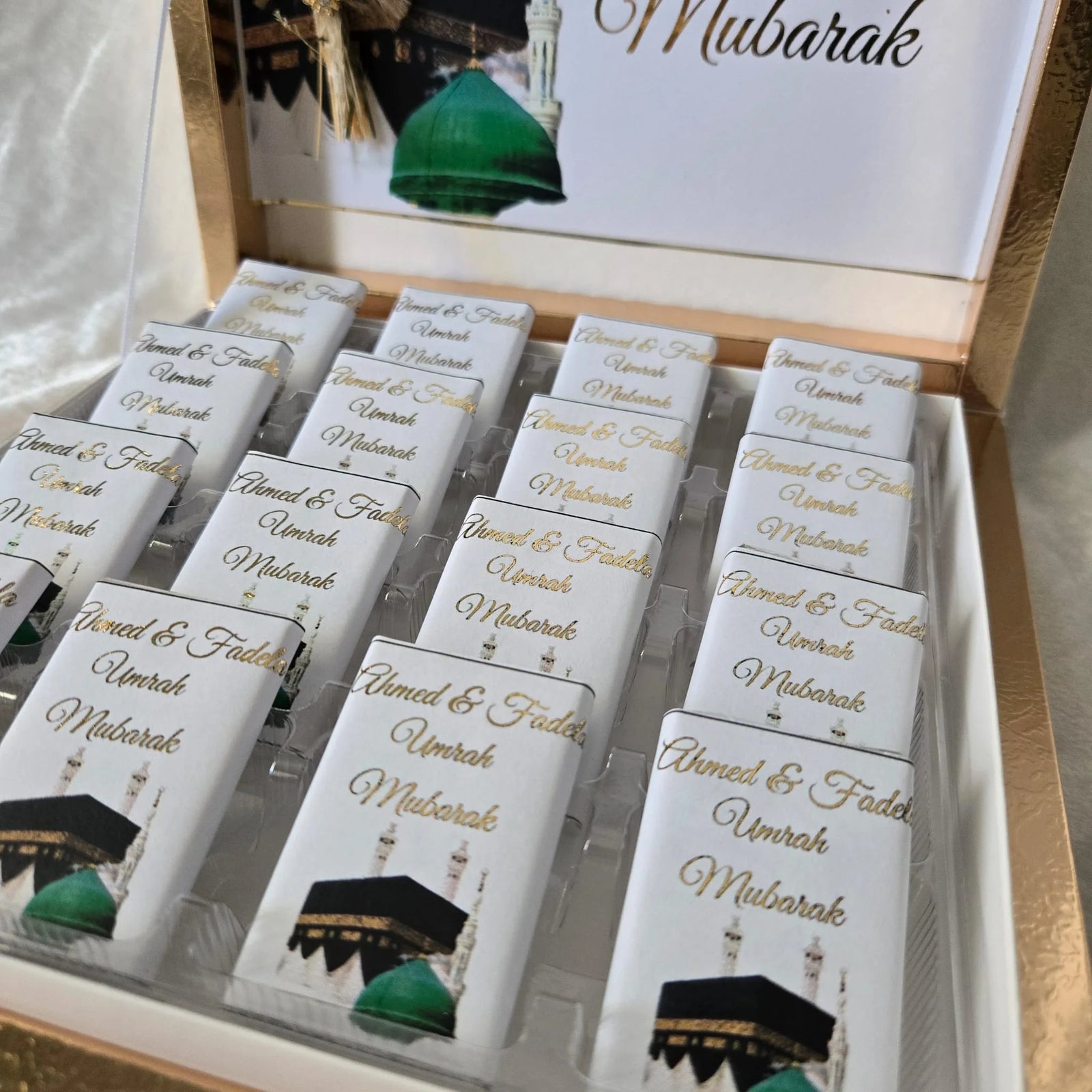 Boîte de Chocolats Personnalisée  Umrah Mubarak