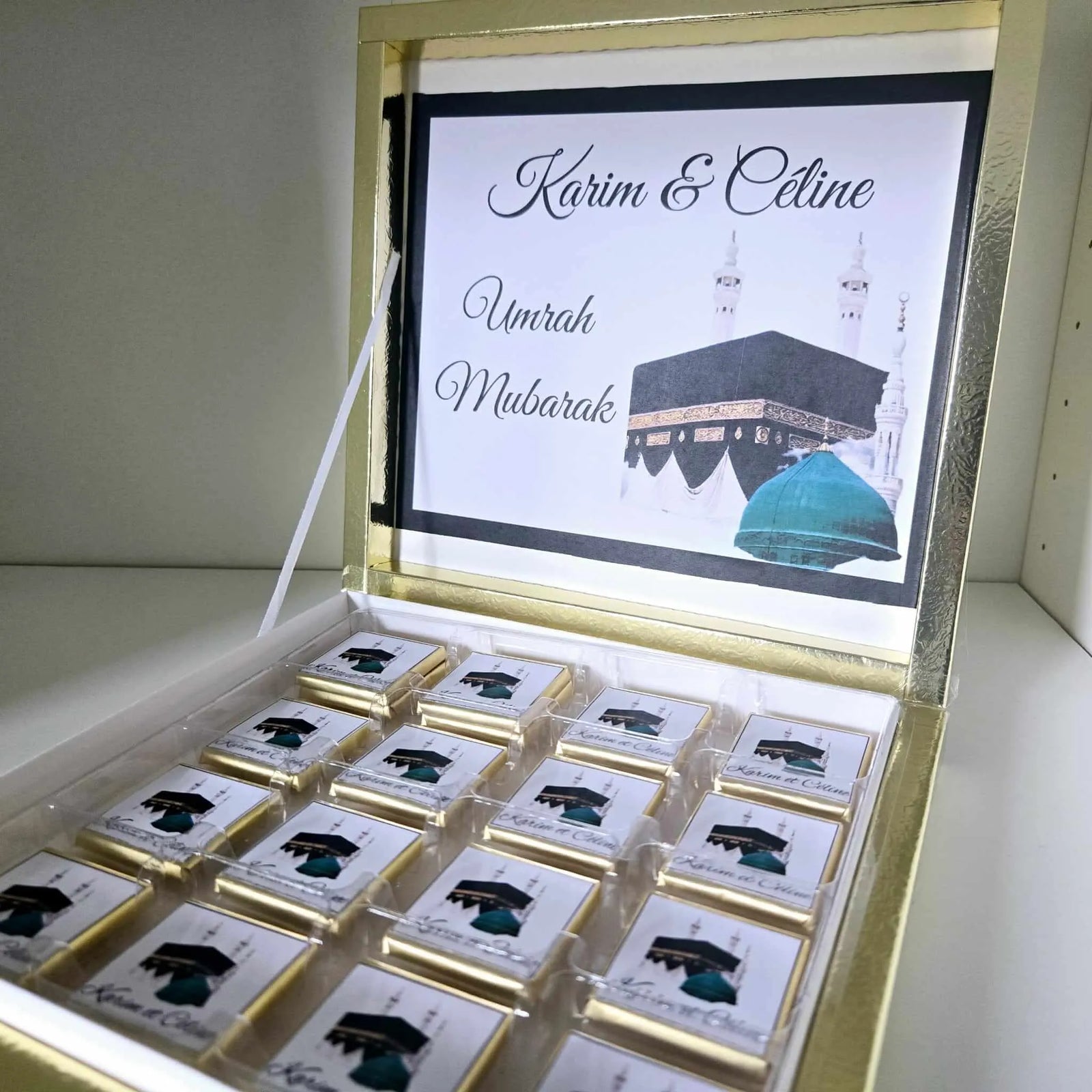 Boîte de Chocolats Personnalisée  Umrah Mubarak