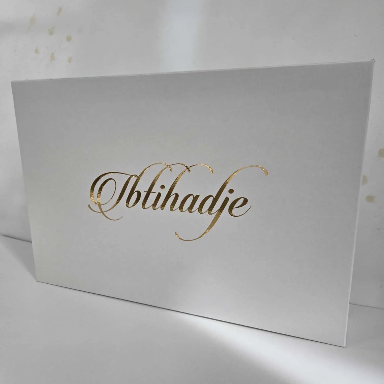 Boites cadeaux blanches