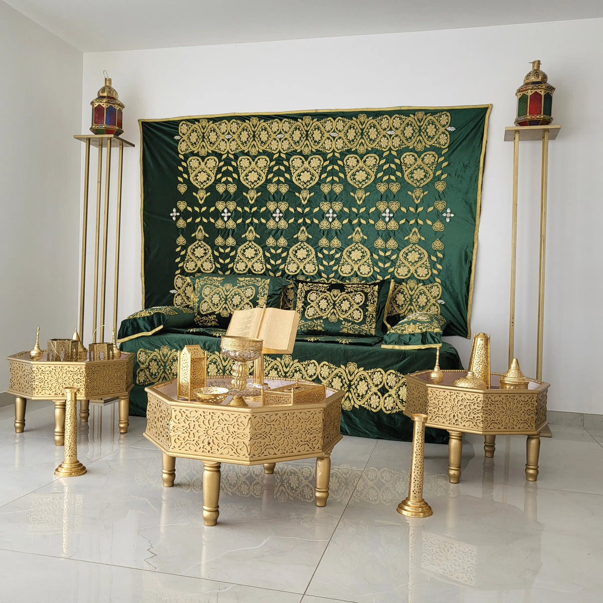 Décors Vert traditionnelle 2024 ( VENDU)